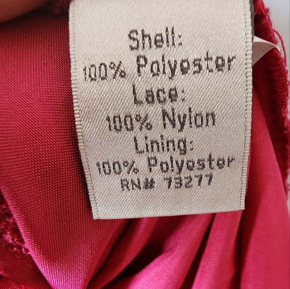 Women's LC Lauren Conrad Pink Lace Dress Size 2 - Picture 4 of 5